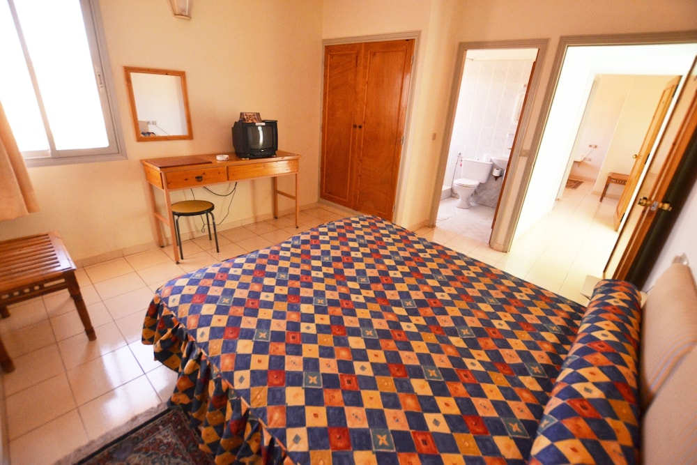 Double or Twin Room photo 1