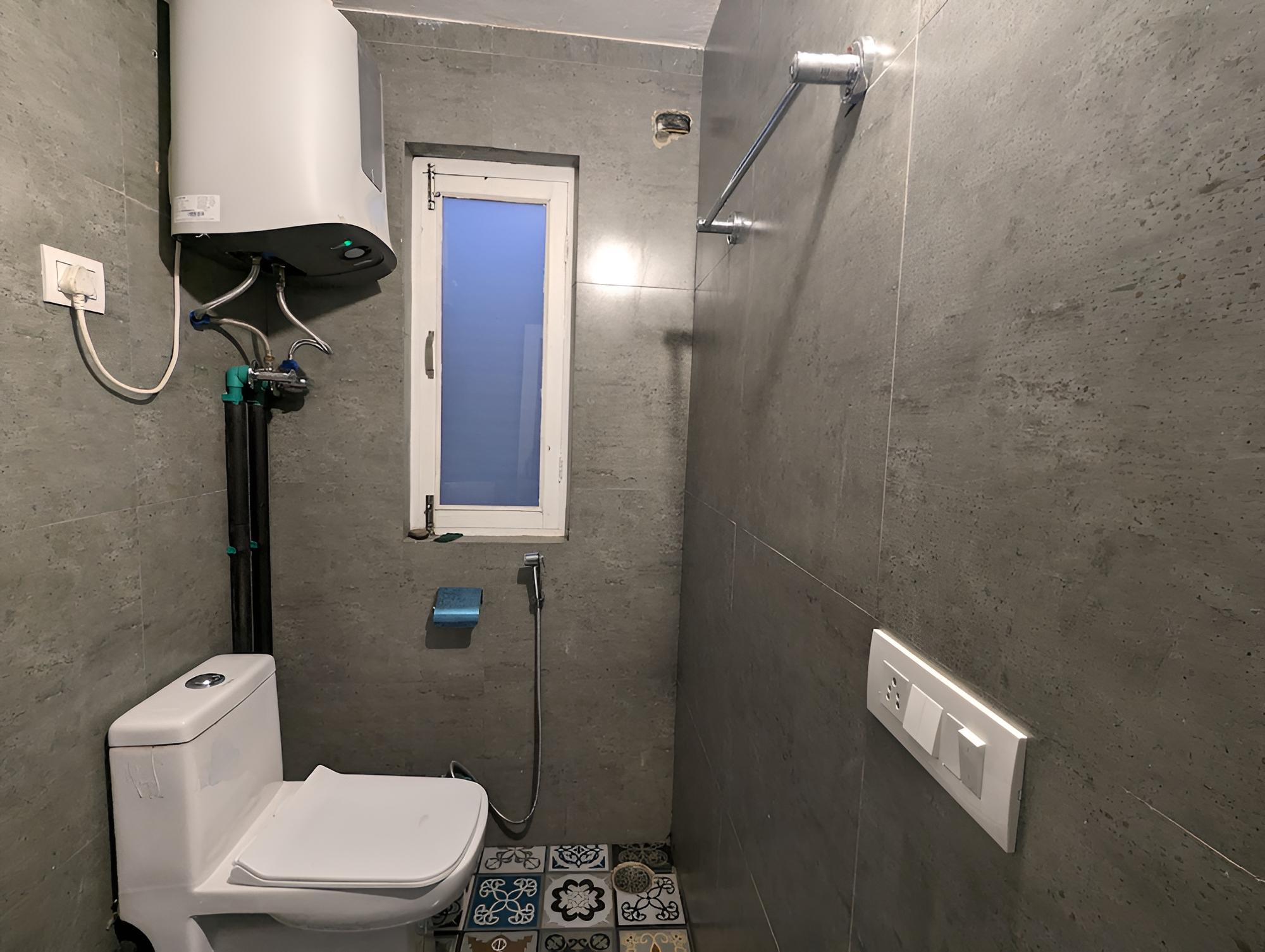 8 Bed Mixed Dorm photo 2