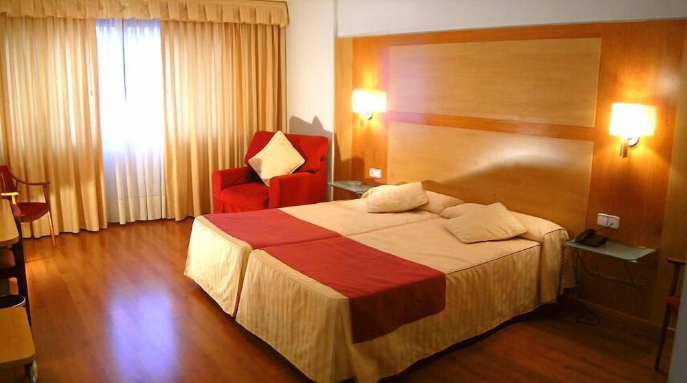 Double Room - Photo 4