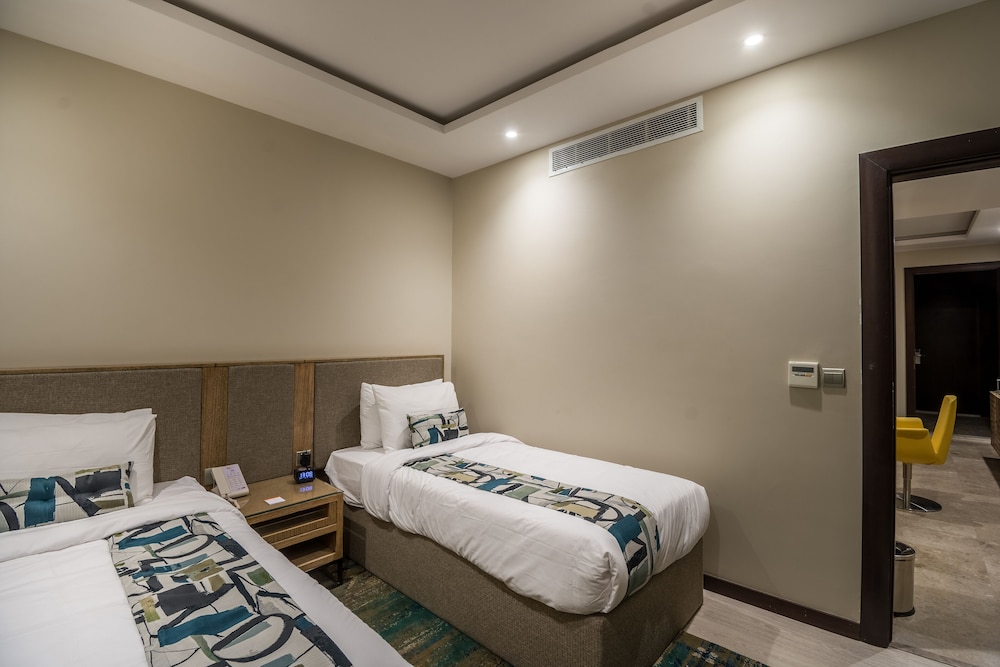 Family Apartment photo 2