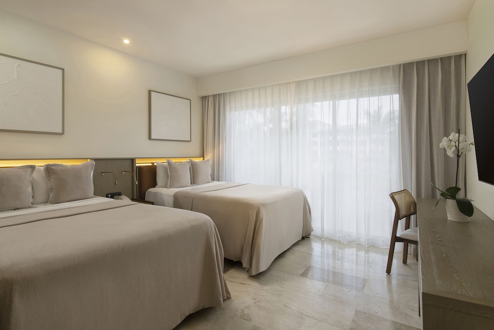 Presidential Suite (Non Smoking)