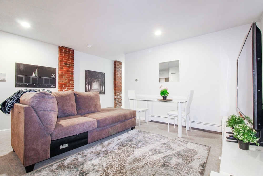 Business Apartment photo 2