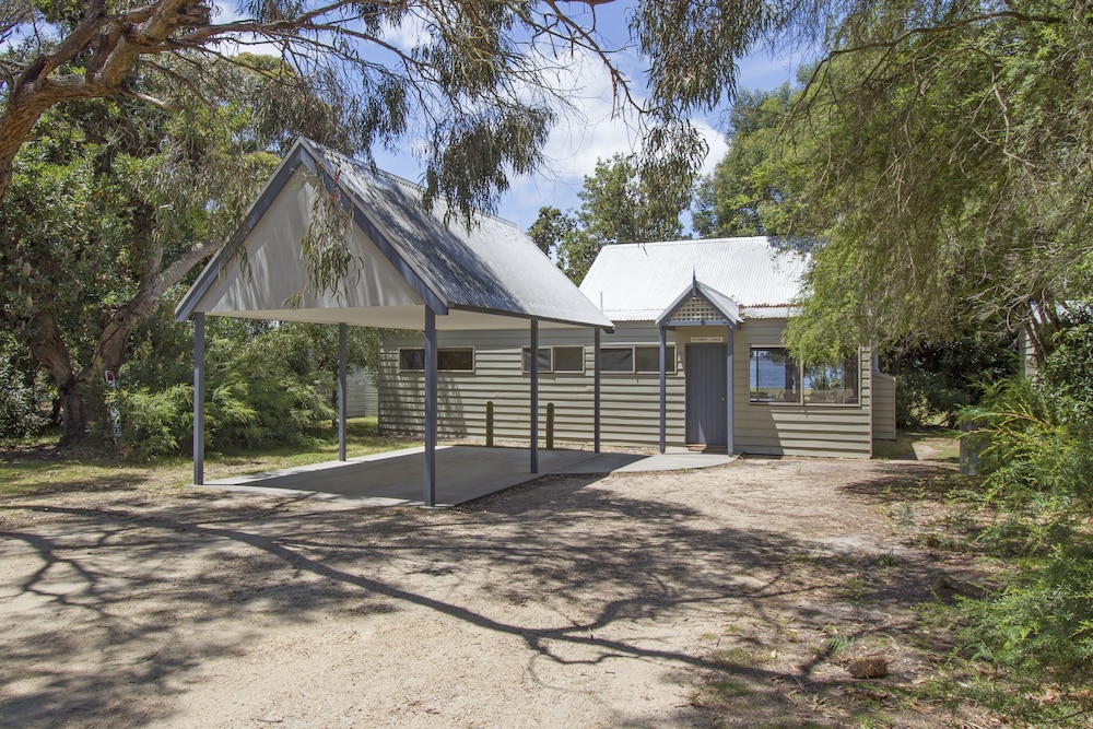 Standard Cabin, 2 Bedrooms, Non Smoking, Kitchen (/Spa - Steamer) photo 3