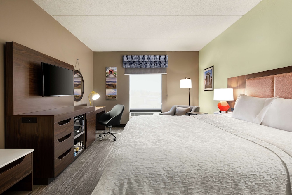 King Study photo 1