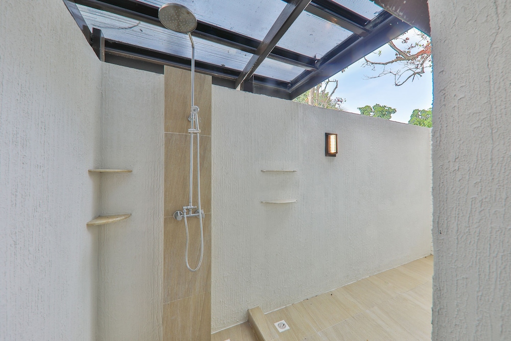 Coral Seaview Studio - Photo 7