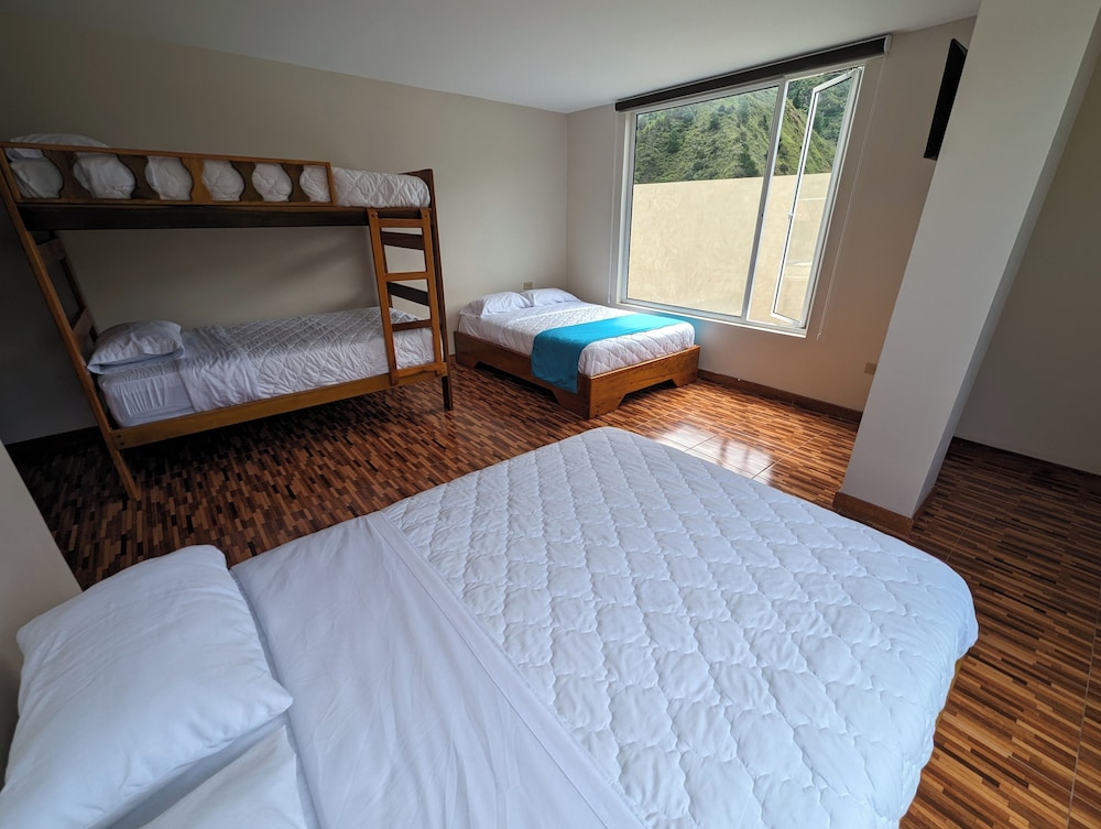 Comfort Room, City View photo 1