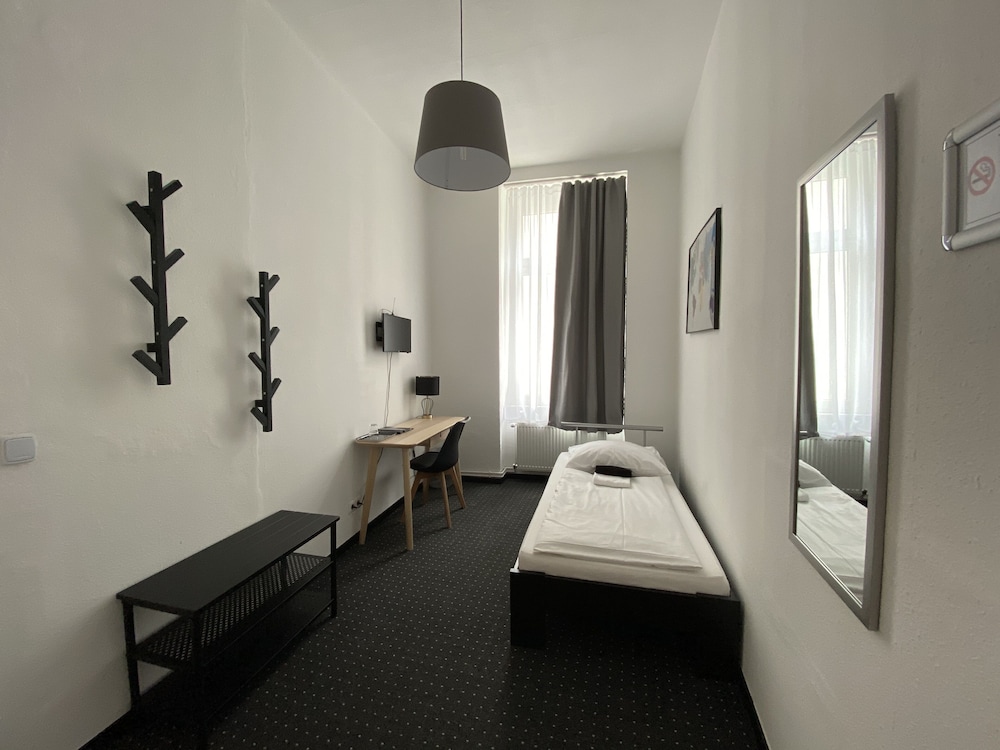 Economy Single Room (no TV)