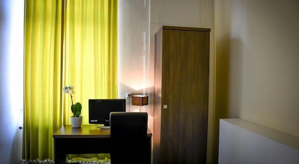 Classic Single Room photo 3