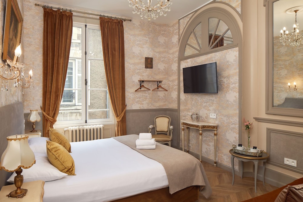 Classic Triple Room - Photo 7