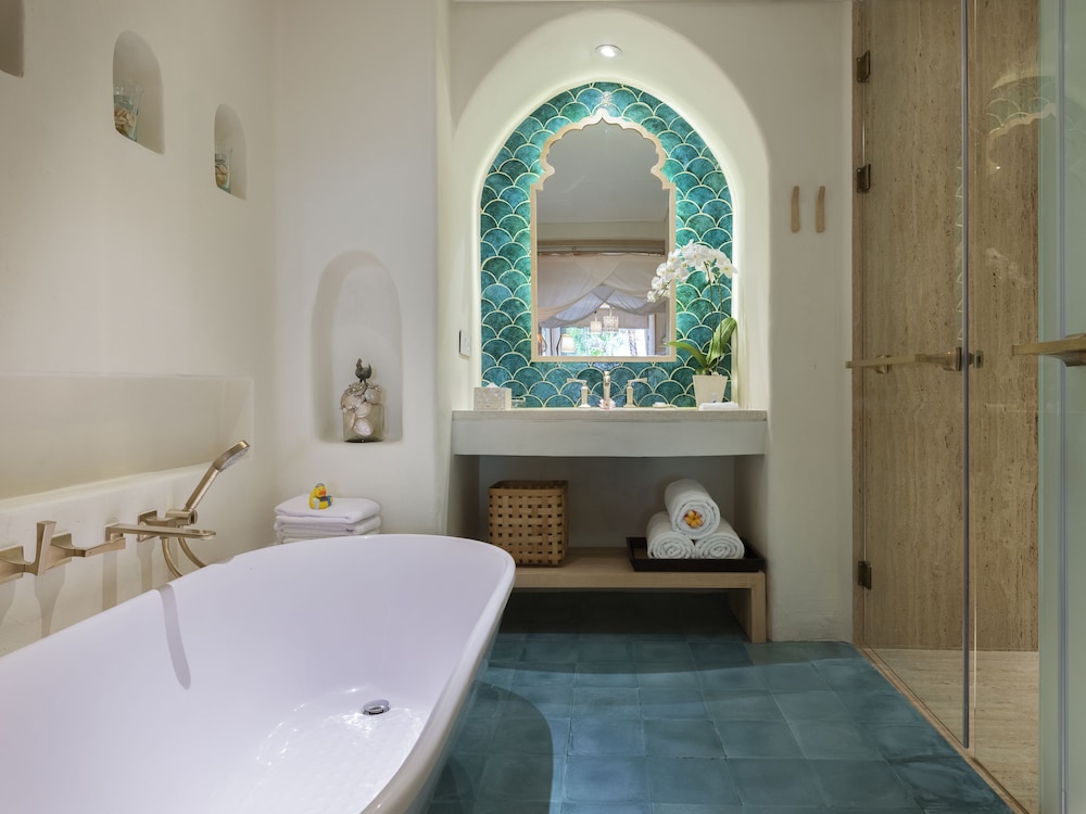 Mandira Club Suite Twin photo 3