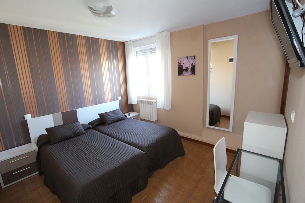 Habitación Doble, 2 Camas individuales, Balcón, Vista a la ciudad