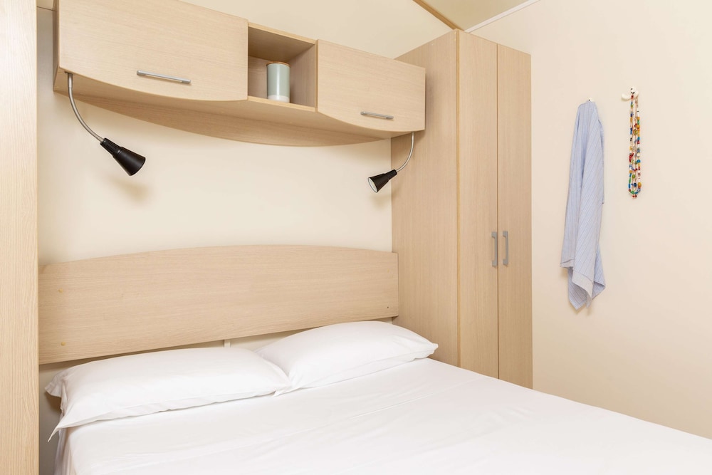 Comfort Mobile Home photo 2