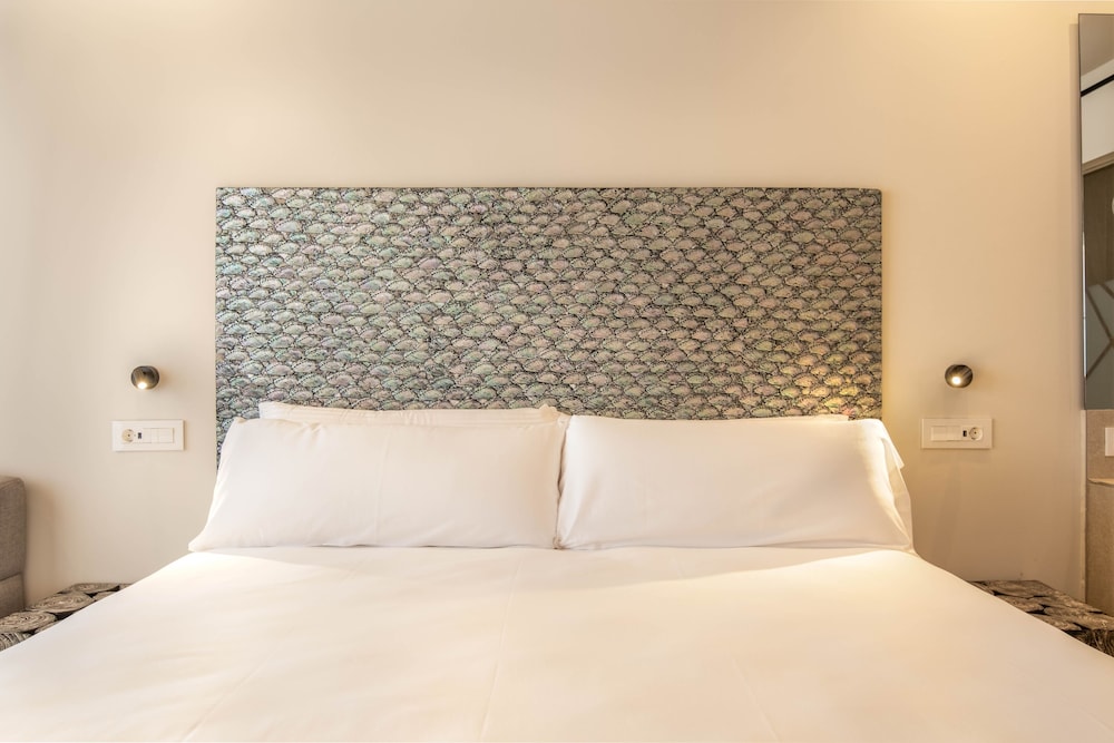 Signature Double Room - Photo 4