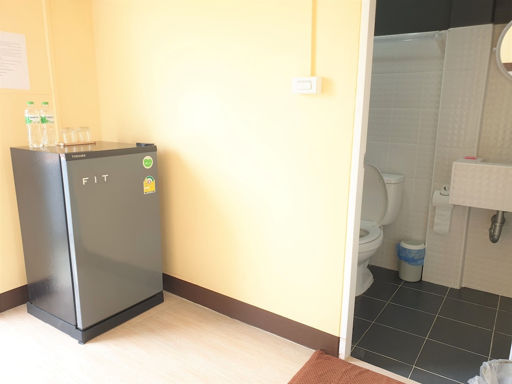 Standard Double Room - Photo 5