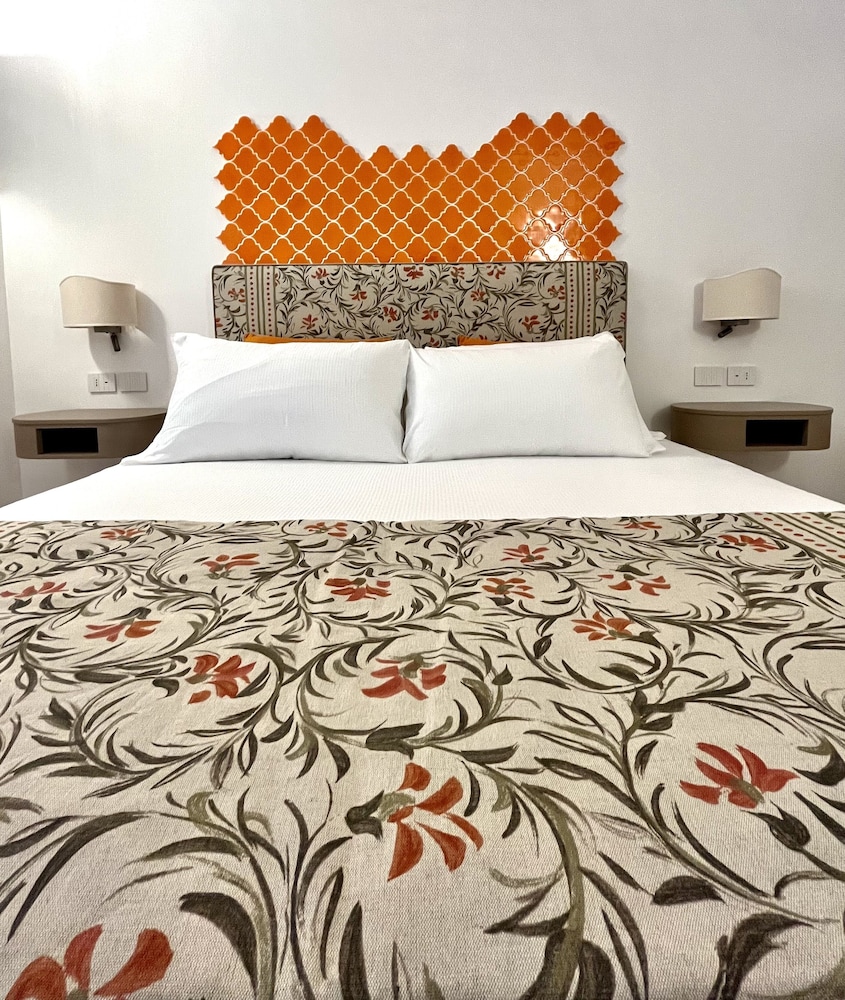 Superior Queen Room, Terrace, Sea view - Photo 11