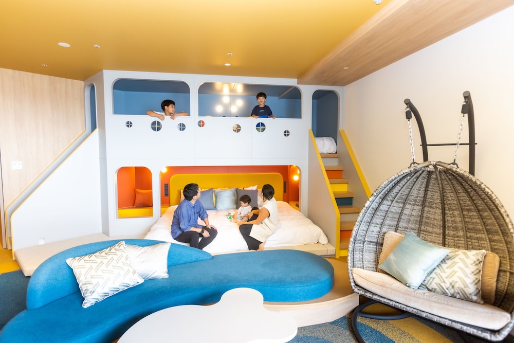 Family Twin Room, Non Smoking - Photo 3