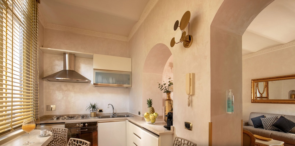 Superior Apartment with Sauna - Via della Croce 14