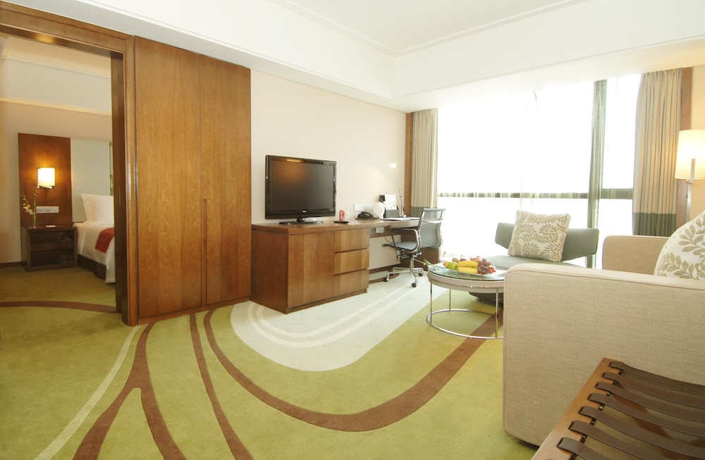 Suite, 1 Bedroom (Dining Areas) photo 2