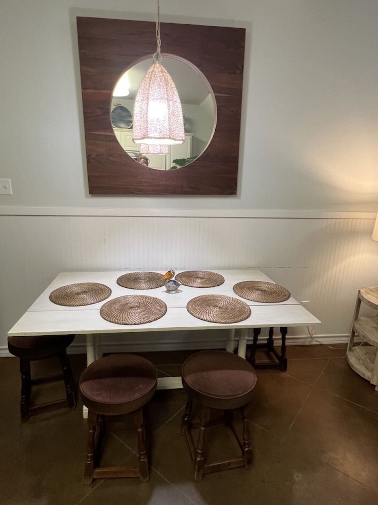 The LUV Shack, Photo 43