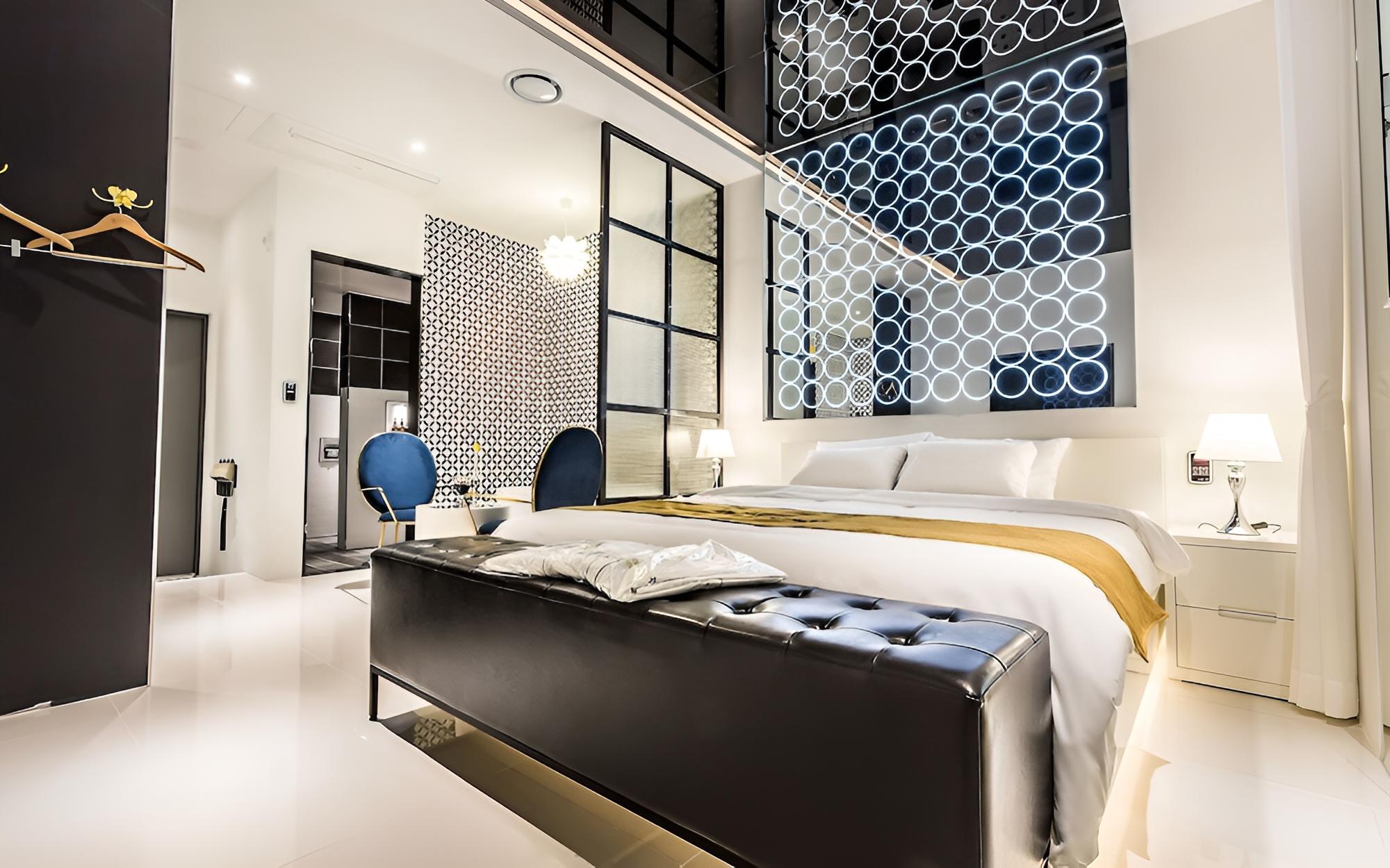 Room (Standard Room)