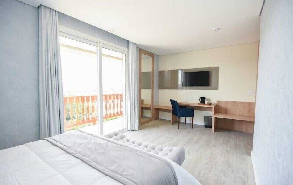 Premium Room - Photo 2