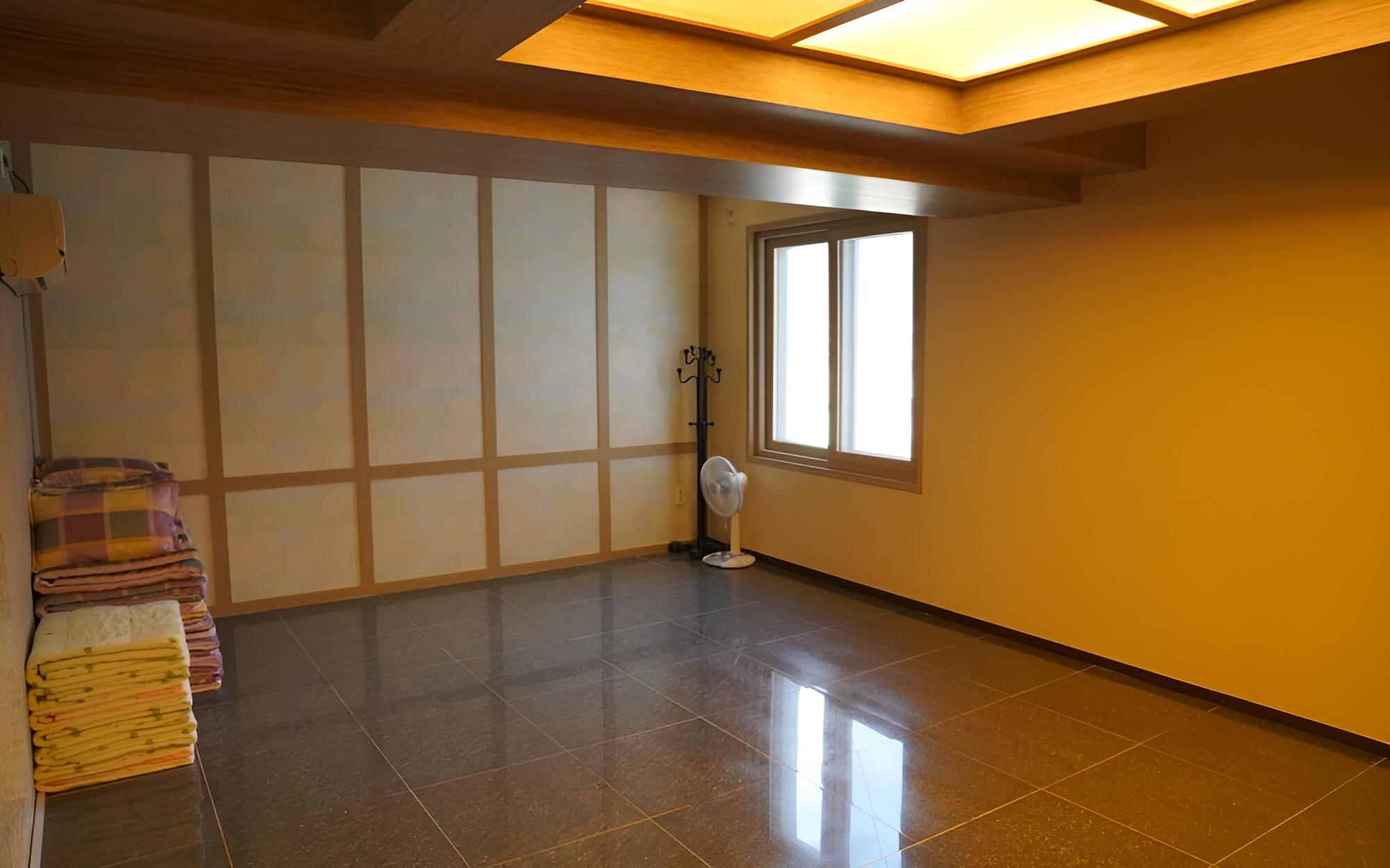 Room (Grand Family Ondol) photo 1
