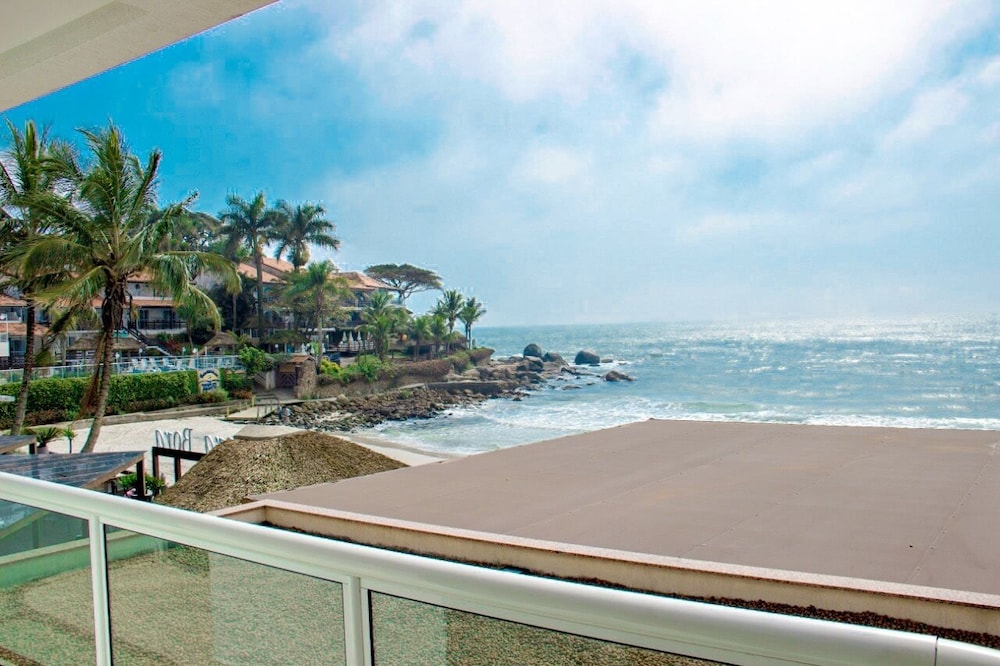 Superior Apartment, 1 Bedroom, Ocean View (Bloco Praia) photo 1