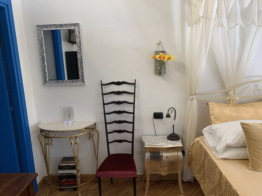 Comfort Double Room, 1 Queen Bed, Garden View photo 3