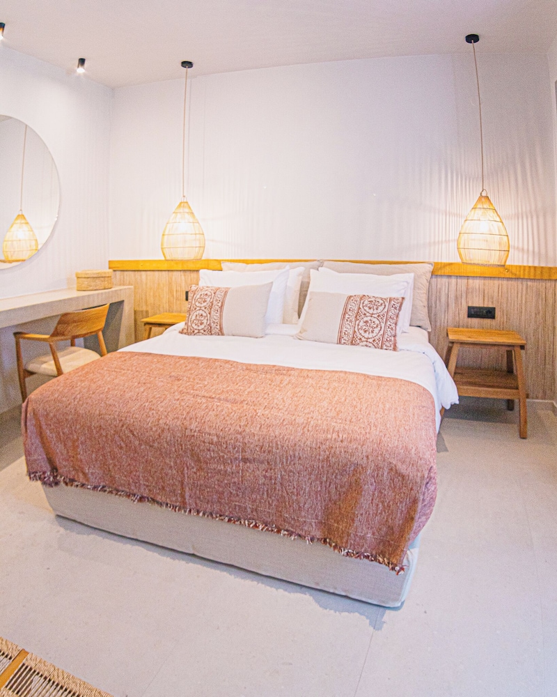 Deluxe Triple Room, Balcony, Sea View photo 1