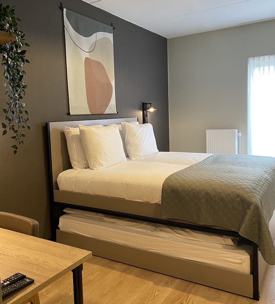 Economy Quadruple Room, Private Bathroom