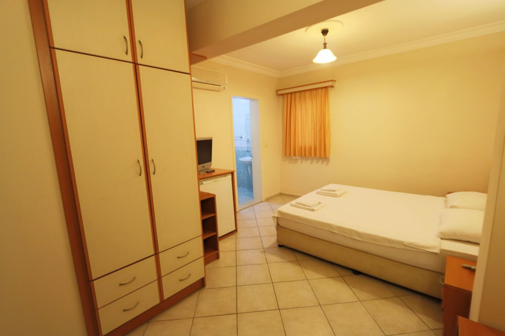 Standard Room photo 1