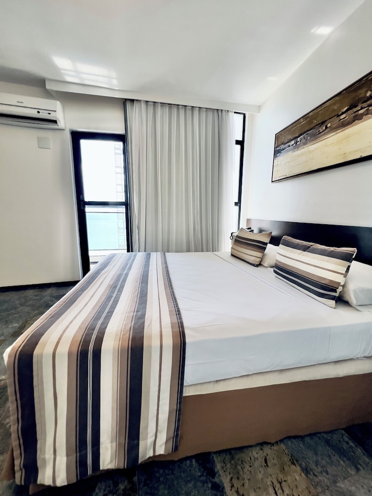 Luxury Apartment photo 2