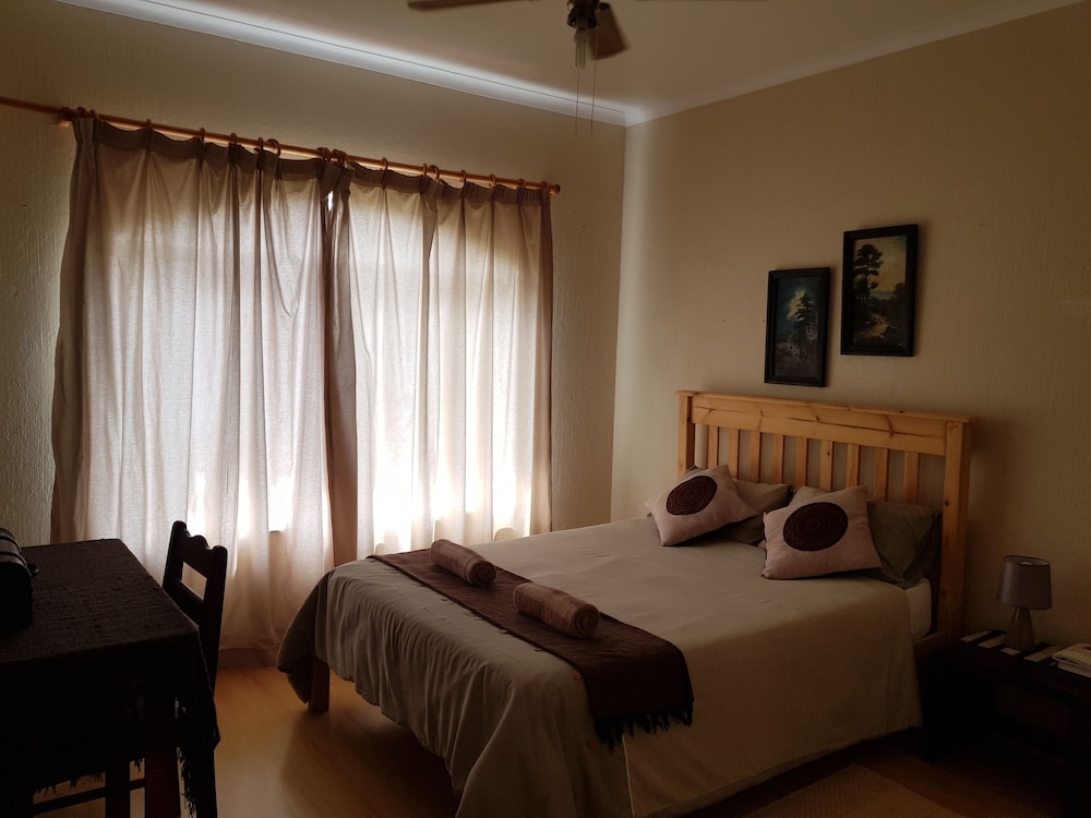 Hoepoe Room photo 1