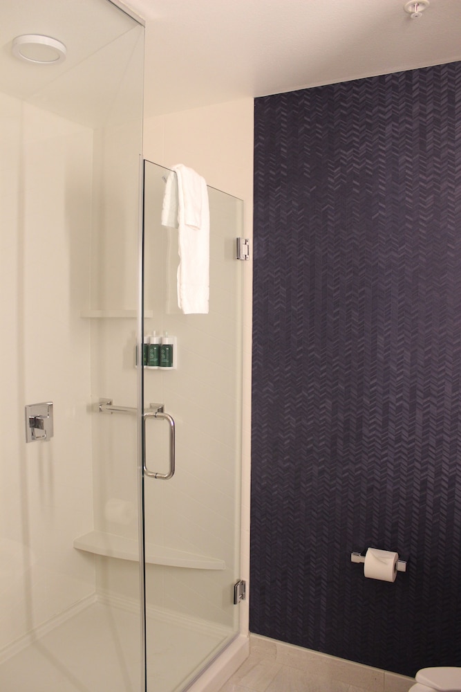 Suite, Multiple Beds - Photo 5
