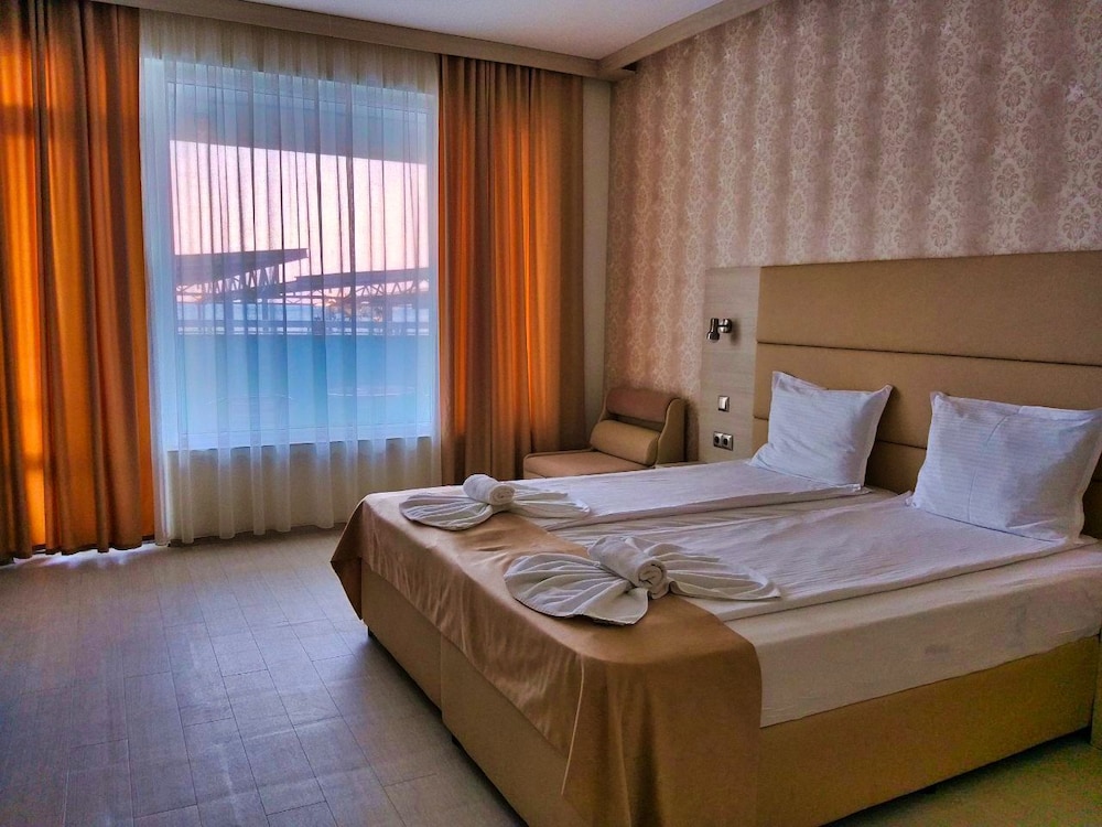 Standard Double Room, Balcony, Sea View photo 1