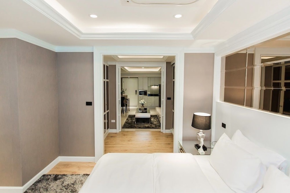 Executive Room photo 2