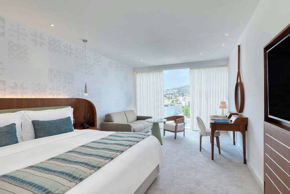 Superior Room, 1 King Bed with Sofa bed, Non Smoking (Inland View) - Photo 1