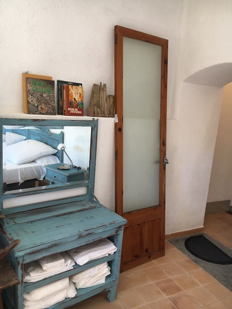 Comfort Apartment, Balcony, Courtyard View photo 3