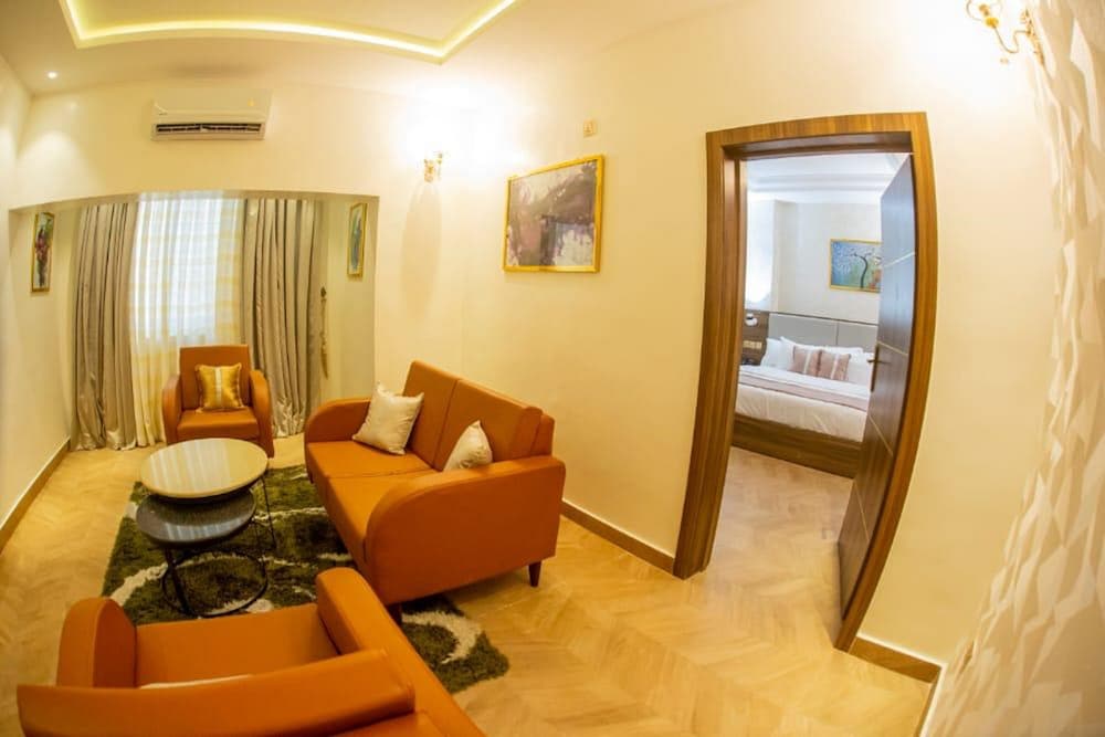 Royal Suite