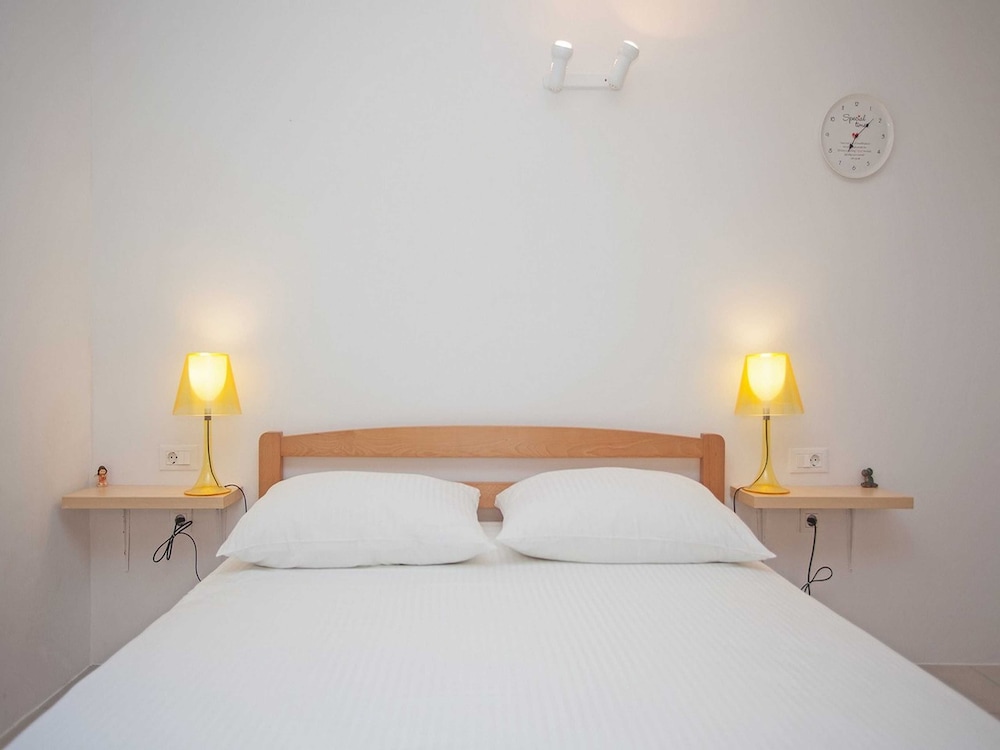 Studio (Studio apartment (Maro))