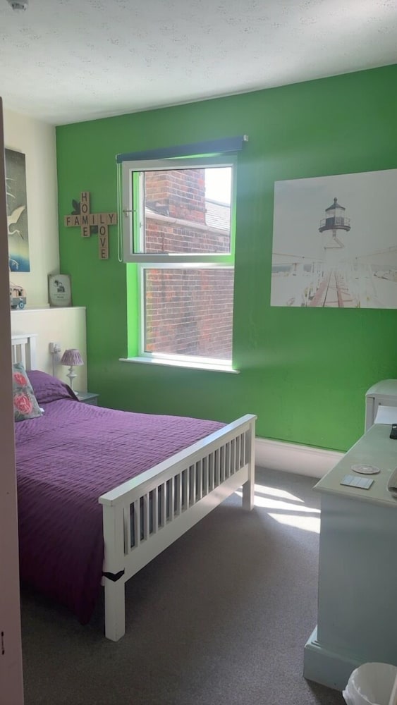Double Room, Ensuite - Photo 4