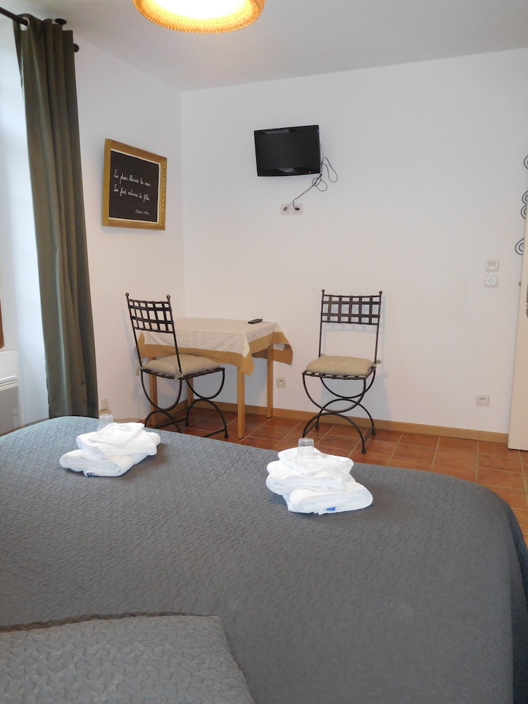 Double Room (Normandie) photo 2