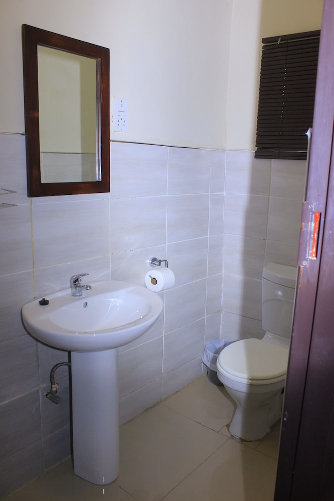 Economy Single Room, 1 Twin Bed photo 3