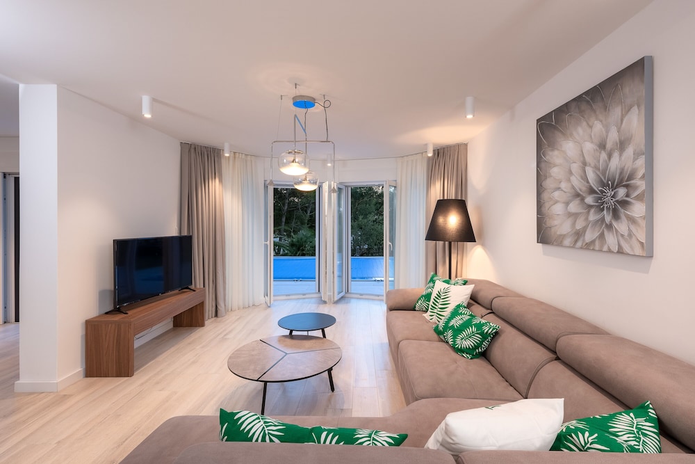 Apartment, 3 Bedrooms (1)