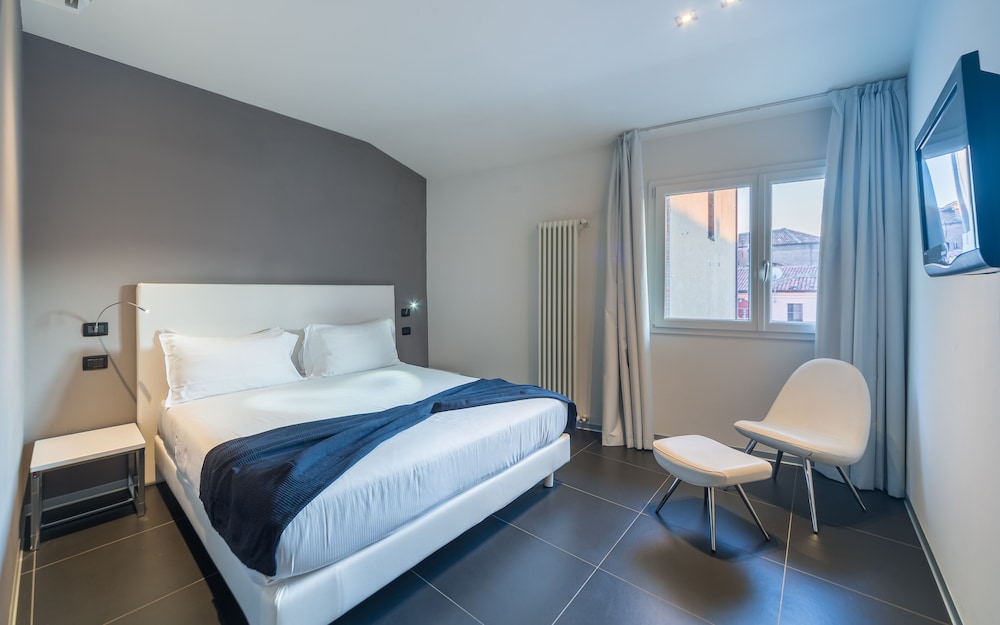 Apartment, Annex Building (at 150 meters from property, 3 pax)