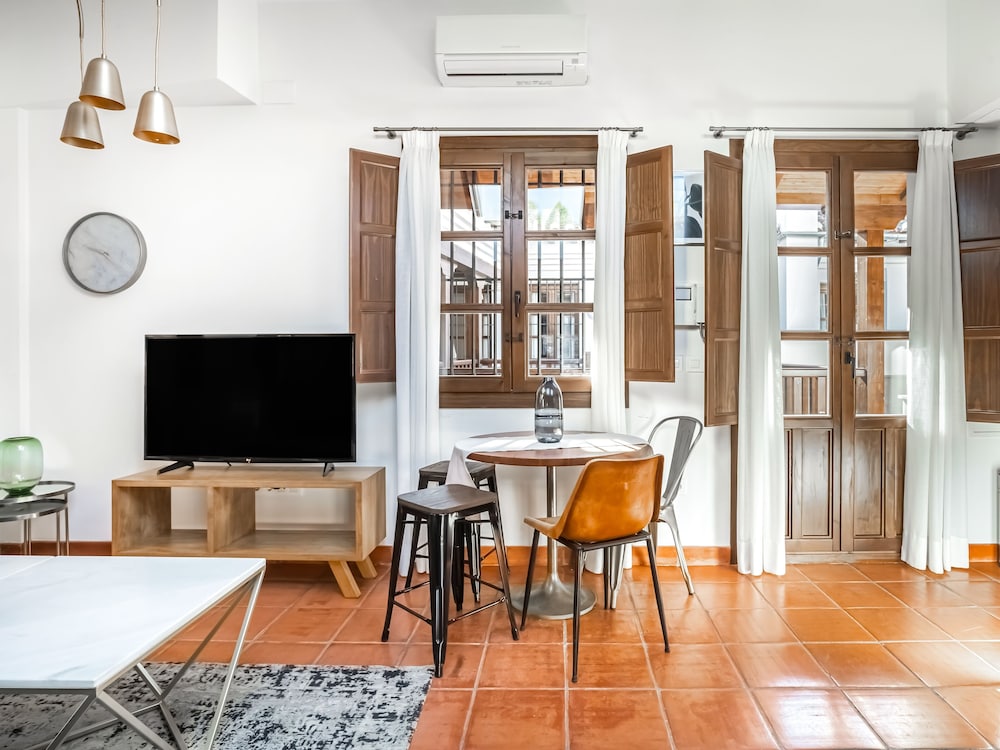 One-bedroom Apartment - Photo 16