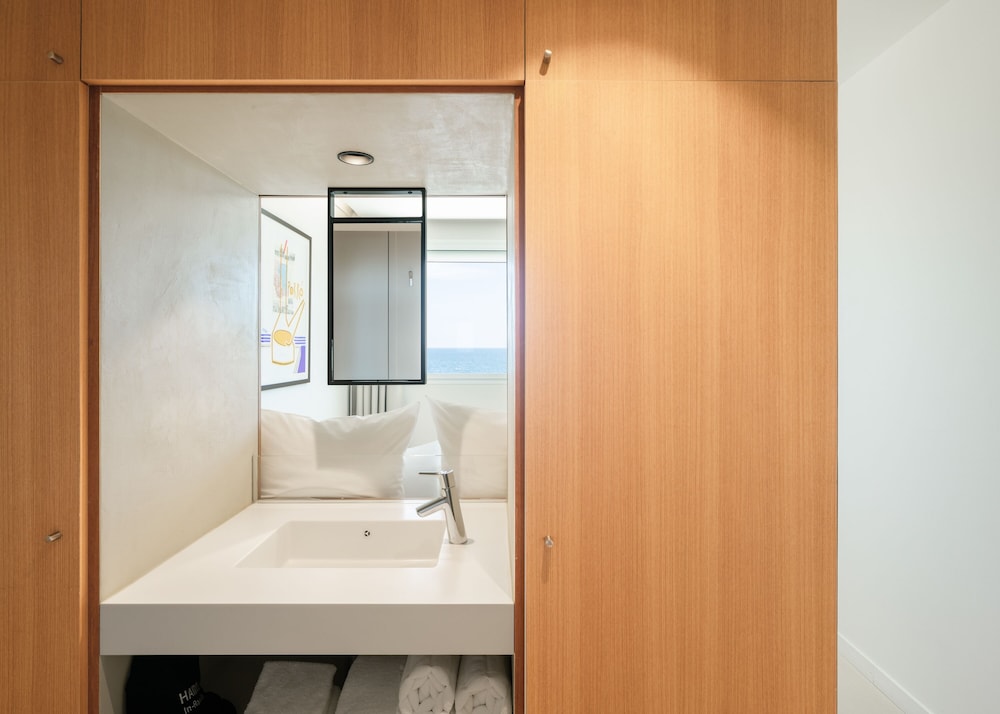 Design Double Room, Sea View photo 3