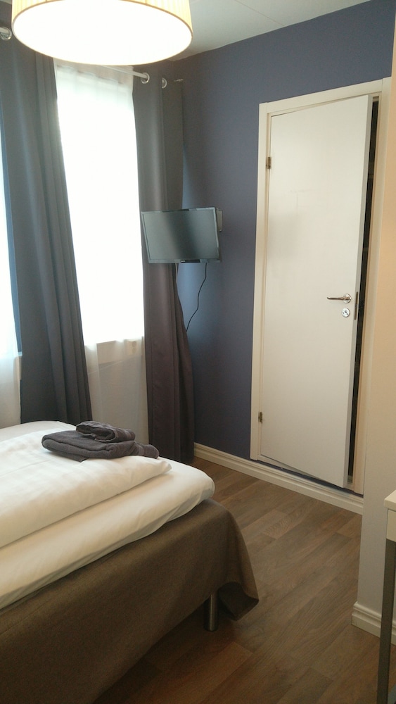 Comfort Single Room, 1 Twin Bed photo 3