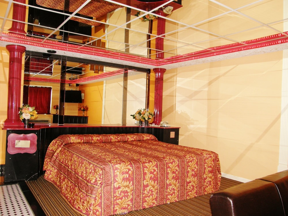 Executive Room, 1 King Bed, Non Smoking photo 1