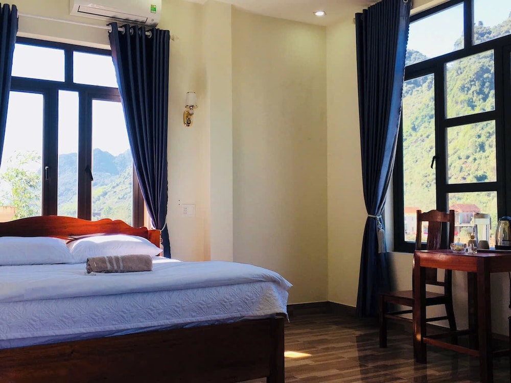Luxury Double Room, Balcony, Lake View photo 2